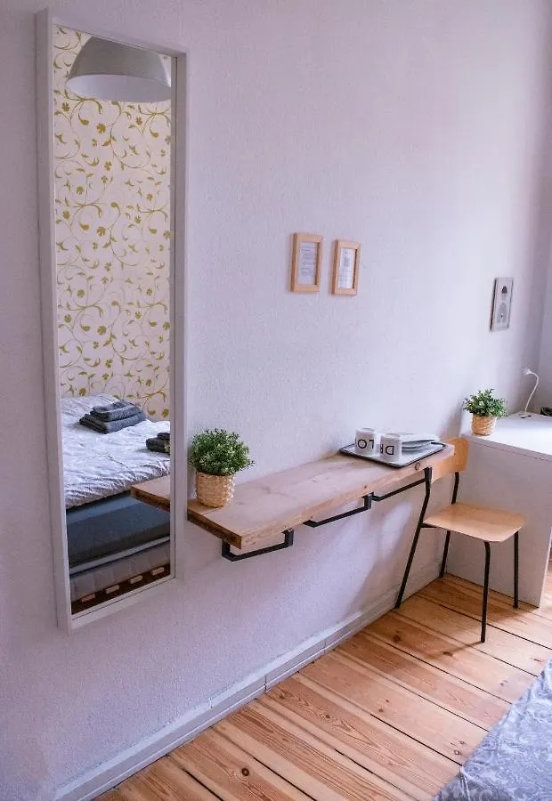 Artsy Room In Shared Flat - 5 Minutes From Schoenhauser Allee Berlin 0*,