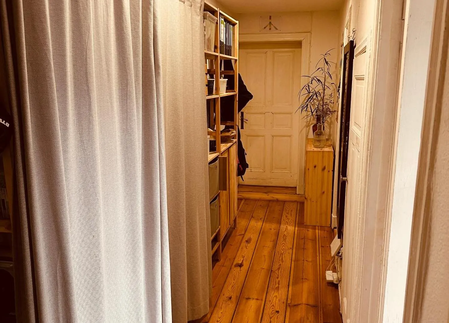 Rum i privatbostad Artsy Room In Shared Flat - 5 Minutes From Schoenhauser Allee Berlin